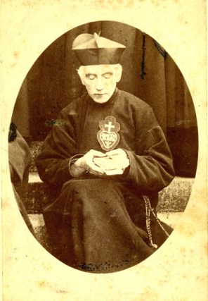 성 안드레아의 성 가롤로_photo from Shrine of St Charles of Mount Argus website_portrait around 1891.jpg